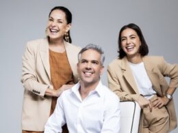 João Tezza, Carolina Ferraz e Valentina Cohen estão na capa da Revista Portfólio