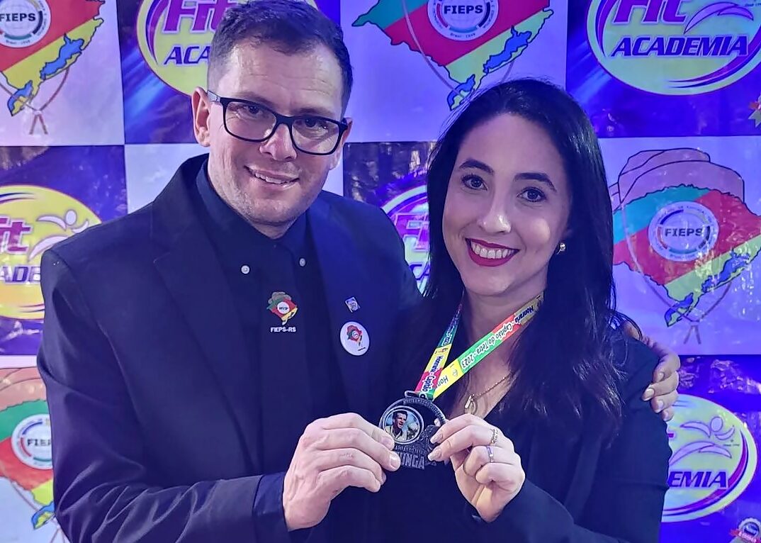 Carolina Wasem, recebe homenagem Capitão do Tetra Dunga como Ex-Atleta ...
