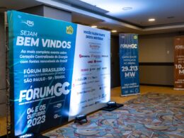 Fórum debate geração centralizada de energia com fontes renováveis - Foto: Divulgação