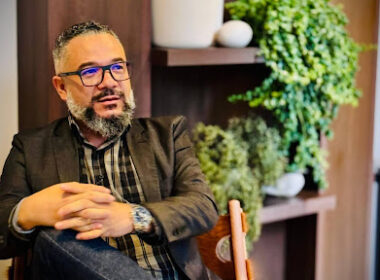 "Carpidura": O Livro de Henrique Felipe