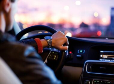 Aluguel de carros: mais liberdade para explorar São Paulo e Rio de Janeiro